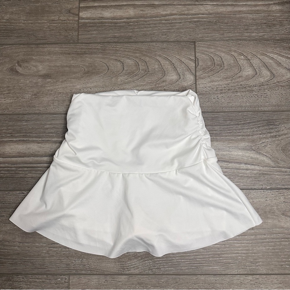 White Women's Skort for athletic wear or everyday - Picture 4 of 5